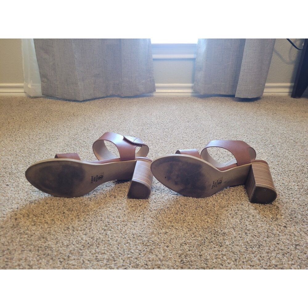 Soda Womens Block Heel Sandals Size 8 Cognac Brown Ankle Strap Open Toe - Picture 3 of 4